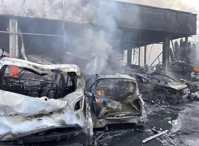 Rusya'dan Ukrayna'da bir iş merkezine füze saldırısı: 20 ölü