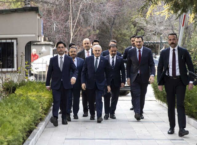 AK Parti'den Yeniden Refah Partisi'ne ziyaret! Cumhur İttifakı genişliyor mu?