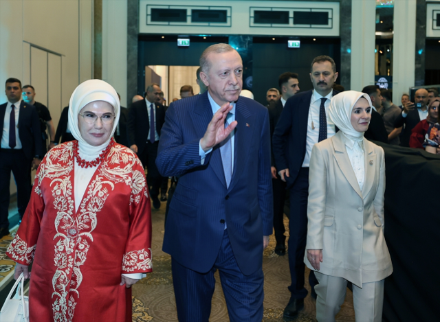 Cumhurbaşkanı Erdoğan: Türkiye'nin doğurganlık hızı tarihte ilk kez 1.48'e geriledi, bu bir felaket