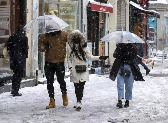 İstanbul'u esir alacak fırtına sınıra dayandı, kar kalınlığı 50 cm'i bulabilir