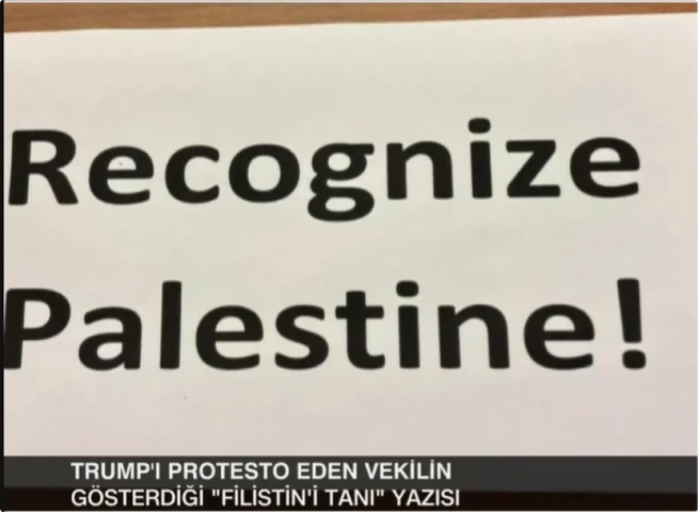 Knesset'te Trump konuşurken protesto eden milletvekilleri