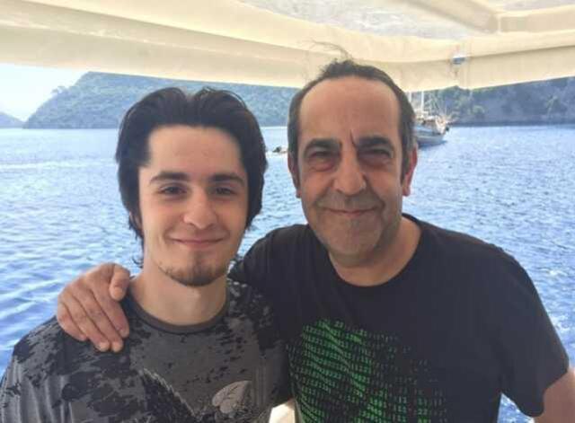 Son Dakika: Usta sanatçı Özkan Uğur hayatını kaybetti