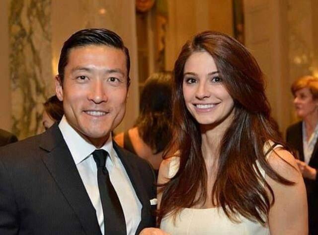 Eski Güzellik Kraliçesi Regina Turner'ın evliliği boyunca eskortluk yaptığı ortaya çıktı