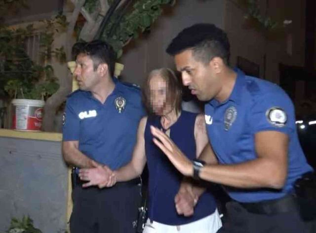 Gözü dönmüş kadın, mahalledeki çocukların üzerine benzin döküp yakmaya çalıştı