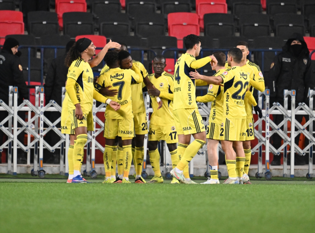 Fenerbahçe kupada 4 golle çeyrek finale yükseldi
