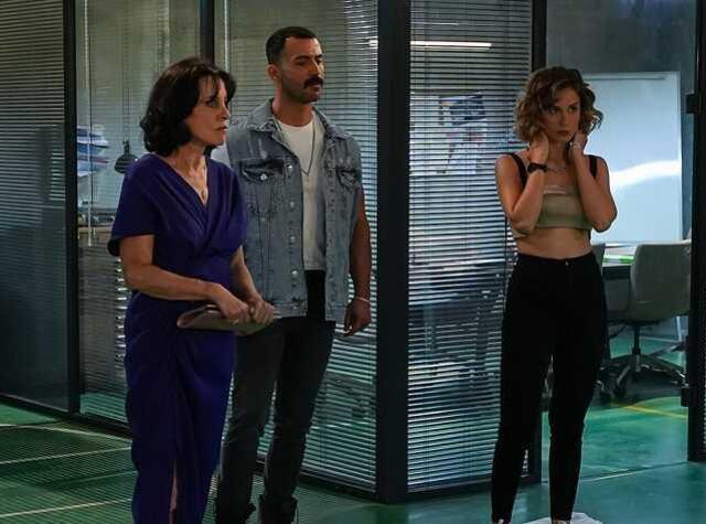 İstenilen başarıyı yakalayamayan Ruhun Duymaz dizisi final yapıyor