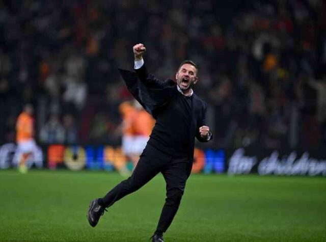 Okan Buruk kırmızı kart mı gördü? Sparta Prag- Galatasaray maçı sonrasında neden kart gördü?