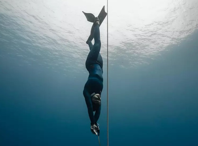 Şahika Ercümen kimdir? Serbest Dalış Türkiye Şampiyonası'nda rekor kıran Şahika Ercümen kaç yaşında, nereli?