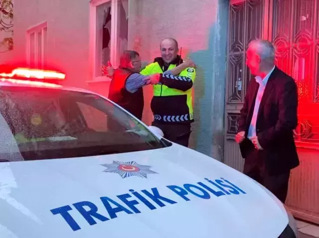 Son dakika haber | Alkollü sürücü polise sarılarak bayramlaştı