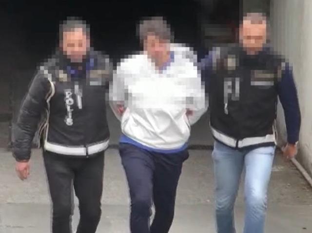 FETÖ'nün futbol yapılanmasına yönelik operasyonda eski Milli futbolcu Zafer Biryol, Büyükçekmece'de yakalandı