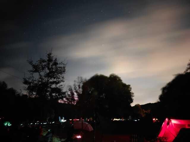 İstanbul gökyüzüne kilitlendi! Perseid meteor yağmuru heyecanla izlendi