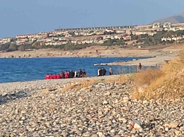 Ağabeyinden kafa karıştıran sözler! Üniversiteli Rojin cinayete mi kurban gitti?