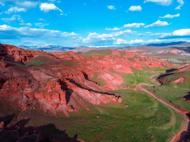 Doğuda saklı bir cennet! Kırmızı Periler Diyarı: Narman