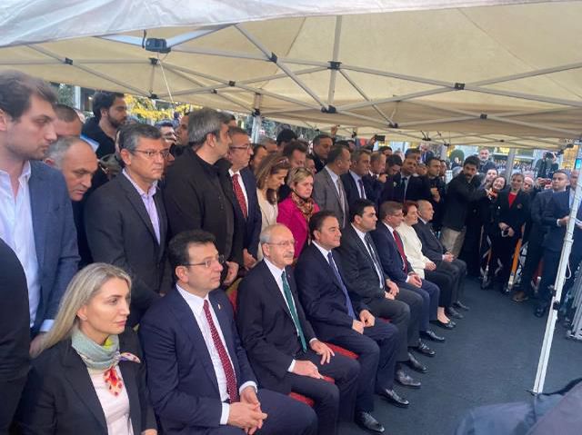 Son Dakika: Hapis cezası sonrası 6'lı masa sahaya indi! İmamoğlu ve liderler Saraçhane'de kalabalığa sesleniyor