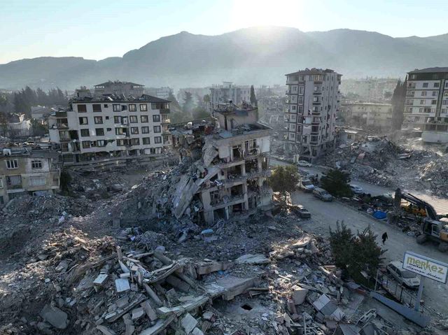 9. günün ardından Hatay'daki yıkım dron kamerasıyla ortaya çıktı