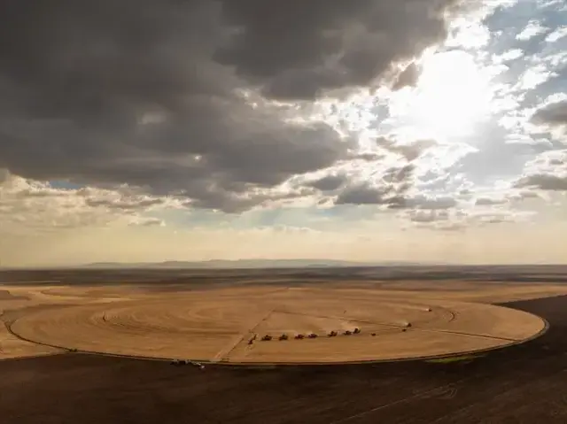 Her biri 69 futbol sahası büyüklüğündeki tarlalardan robotik sulamayla daha fazla verim alınacak