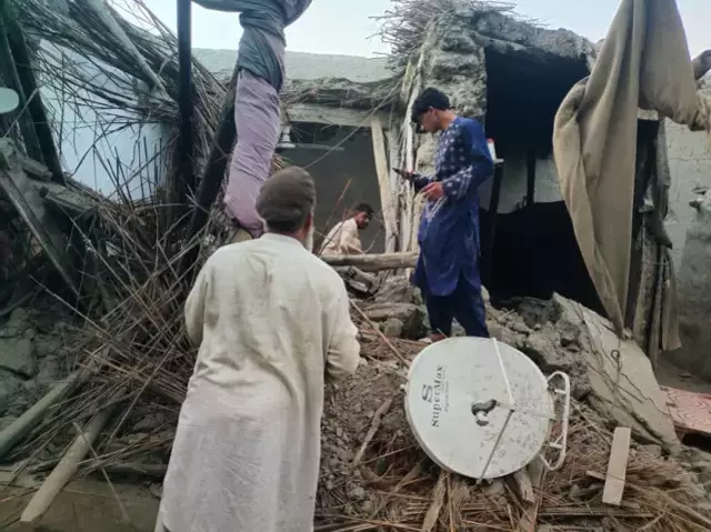 Yerle bir olan Afganistan cehennemi yaşıyor! Bir şiddetli deprem daha