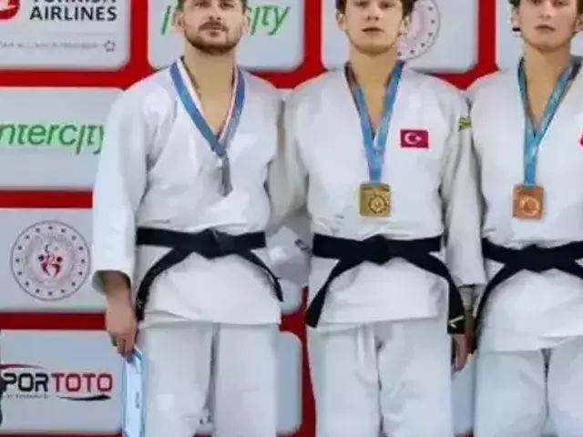 Erzurum Palandöken'de çığ düştü: 1'i ağır 5 yaralı