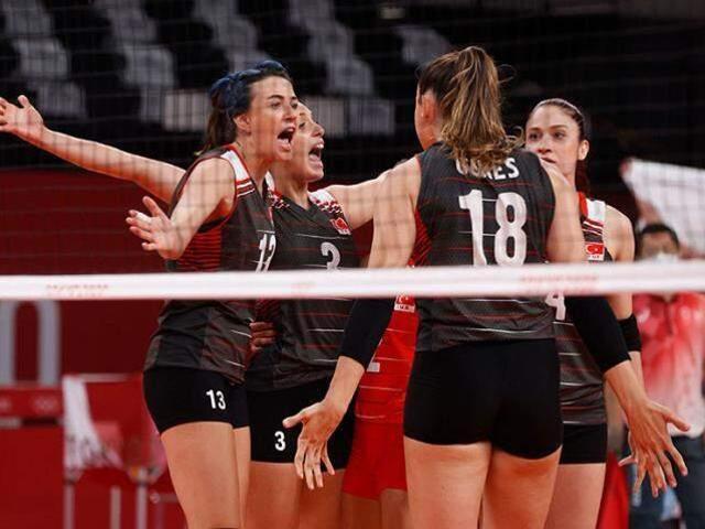 Filenin Sultanları, güçlü rakip Rusya'yı devirerek çeyrek final için büyük avantaj yakaladı