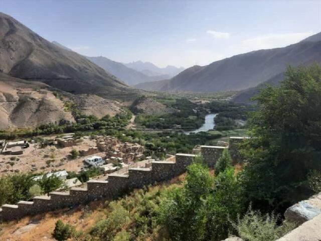 Taliban'ın giremediği direnişin son kalesi Pencşir kenti görüntülendi