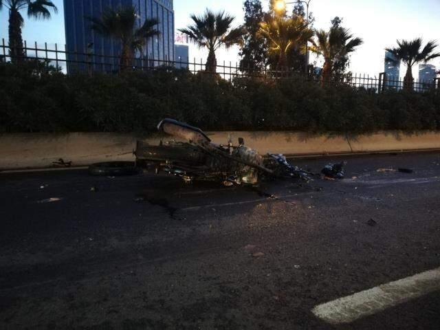 Genç motokurye kazada aracın altında kalarak hayatını kaybetti