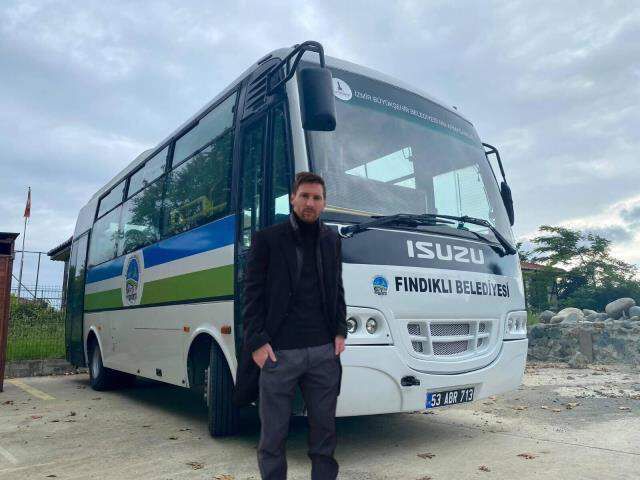 Messi'nin pozu, Türkiye'de alay konusu oldu! Yapılan paylaşımlar gülmekten kırıp geçiriyor