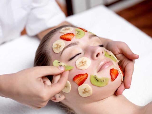 Doğal kolajen deposu harika besinler! Düzenli yediğinizde hemen cilde yansıyor