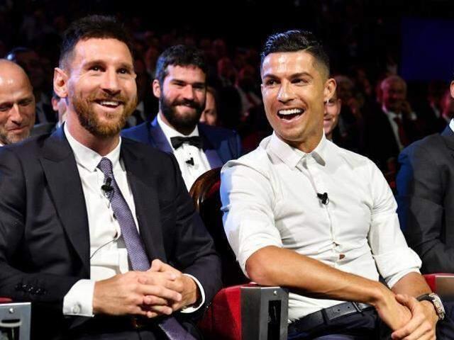 Cristiano Ronaldo, WhatsApp'taki mesajıyla yakayı ele verdi