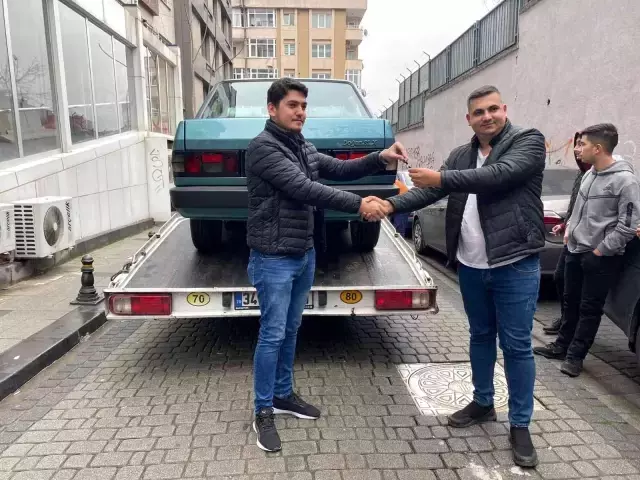 Galoşla biniyordu! 3 bin kilometredeki Tofaş yeni sahibini buldu, işte satıldığı fiyat