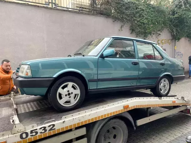 Galoşla biniyordu! 3 bin kilometredeki Tofaş yeni sahibini buldu, işte satıldığı fiyat