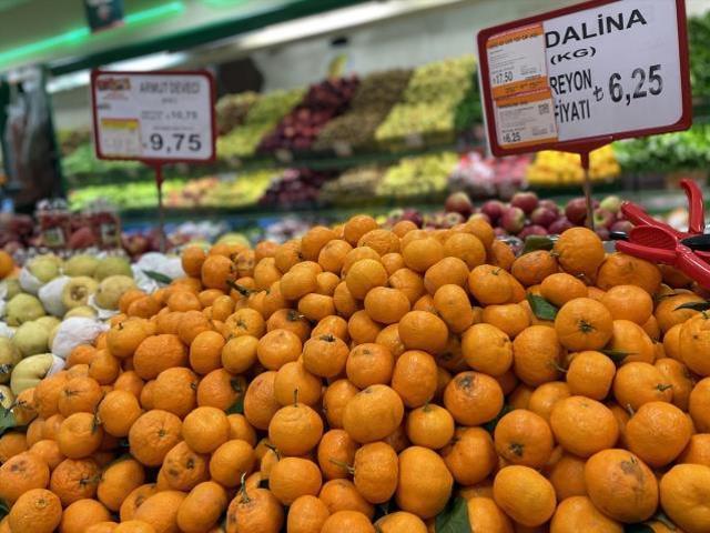 Narenciye sektörü, bahçe ile market arasındaki yüksek fiyat farkından şikayetçi