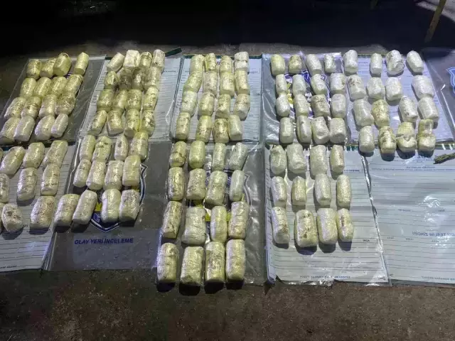 Polis memurunun aracından 52 kilo 500 gram patlayıcı çıktı