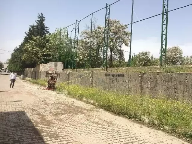 9 yaşındaki çocuk üzerinde oynadığını iskelenin altında kalarak hayatını kaybetti