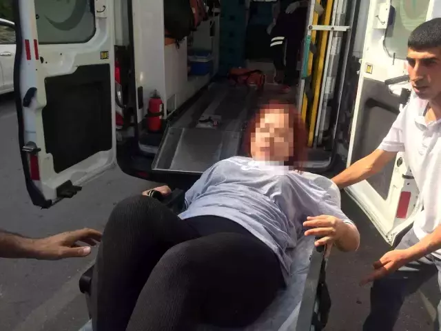 Karısının yanında başka bir erkek görünce çılgına döndü! İkisini de tabancayla vurdu