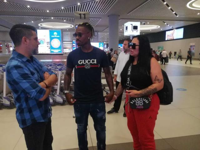 Fenerbahçe'nin yeni transferi İstanbul'a geldi! İşte ilk görüntüler