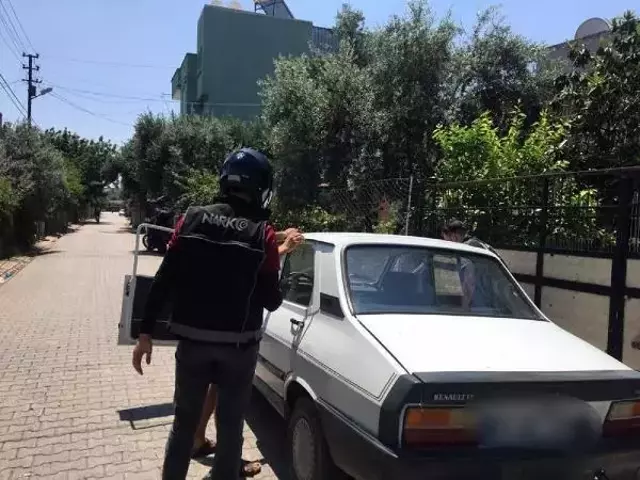 Polisten 'Cono Aşireti'nin mahallesine nefes kesen operasyon! Metruk binalar tek tek arandı