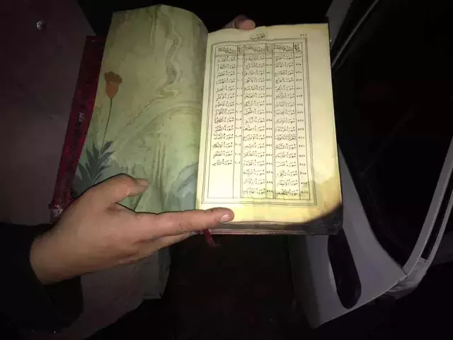 Şehidin evinde çıkan yangında Türk bayrağı ve Kur'an-ı Kerim yanmadı