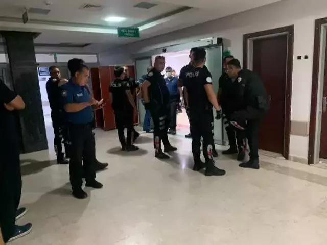 Düğündeki 'halay' kavgası, acil serviste de devam etti! Doktor ve personel kendini odaya kilitledi