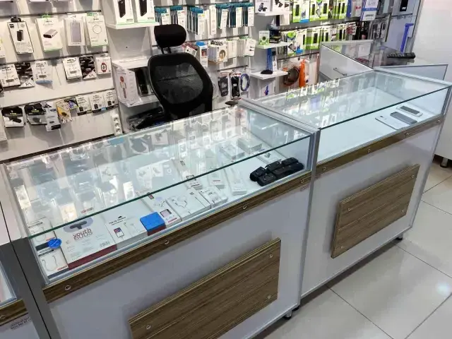 Kar maskeli 5 hırsız 700 bin TL'lik soygun yaptı