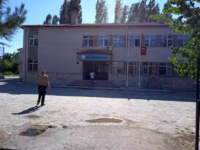 20 kilometre arayla dehşet saçtı