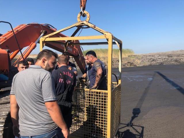 İş makinesi operatörü, kömür ocağında çamur altında kaldı! Arama çalışmaları saatlerdir sürüyor