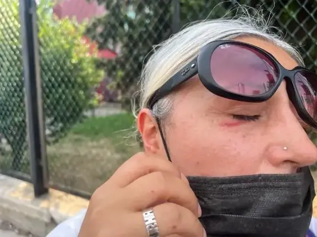 Uçak hostesine eski sevgilisi satırla saldırdı: Sen beni bırakamazsın, seni kimseye yar etmem, keserim