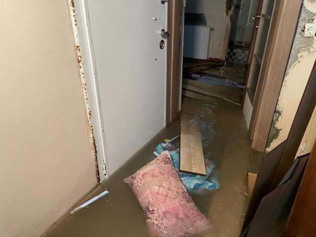 Son Dakika! İmamoğlu'ndan İstanbul'da etkili olan yağışla ilgili açıklama: Gün boyu sürecek, yarın da devam edecek