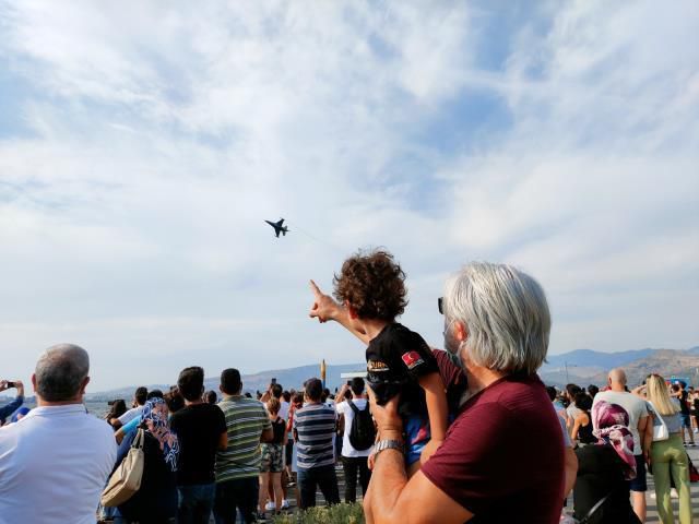 İzmir Airshow ne zaman, nerede yapılacak 2022? İzmir Airshow nerede, hangi il ve ilçede yapılacak? İzmir Airshow gösterisi hangi günler?