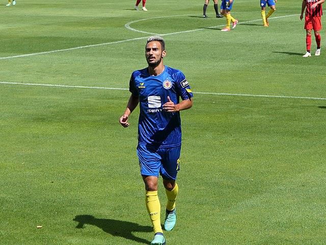 Onur Bulut kimdir? Onur Bulut hangi takımda oynuyor? Onur Bulut kaç yaşında, hangi mevkide oynuyor?