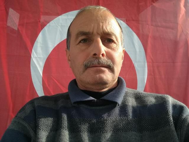 Temizlik işçisi, köpeklerden kaçarken canından oldu