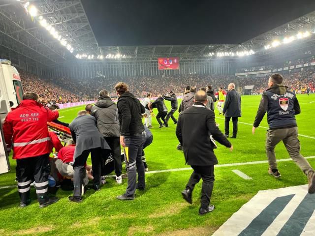 MAÇ ÖZETİ | Göztepe- Altay maç özeti! Göztepe- Altay maçı özeti canlı izleme linki! Göztepe maçı özeti izle! Altay- Göztepe maçı kaç kaç bitti?