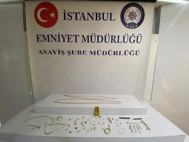 Telefondaki sesin polis olduğuna inanıp 4,5 milyon liralık altınını verdi