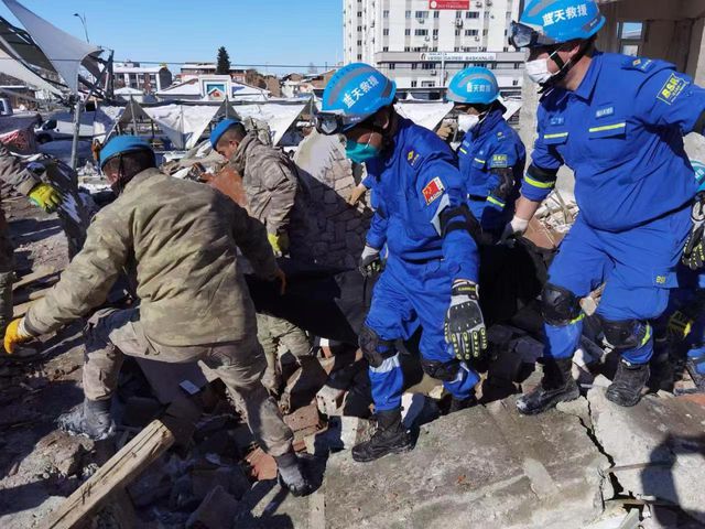Çin'in Mavi Gök Kurtarma Ekibi Malatya'da