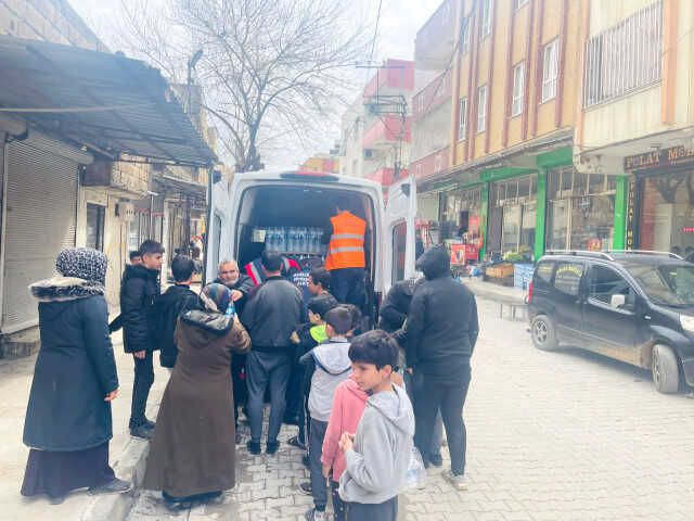 Şebeke suyuna çamurun karıştığı Şanlıurfa'da sular kesildi! Ekiplerin çalışması sürüyor